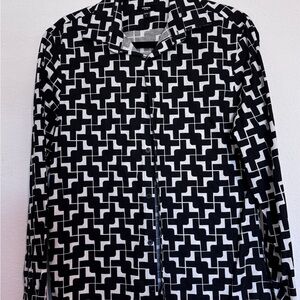 Express Black and White Patterned Women's Button Shirt